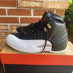 AIR JORDAN 12 RETRO
BLACK/VARSITY RED-WHITE Barley worn good condition